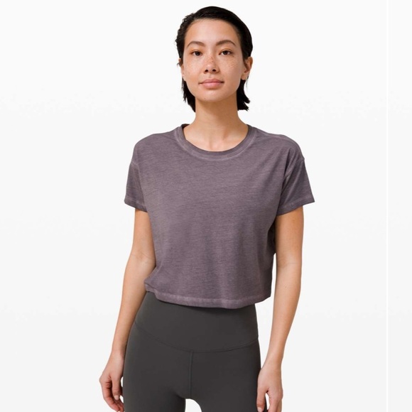 lululemon athletica Tops - Lululemon Cates Tee *Fade Pima Cotton
Washed Lunar Rock Size 4 30